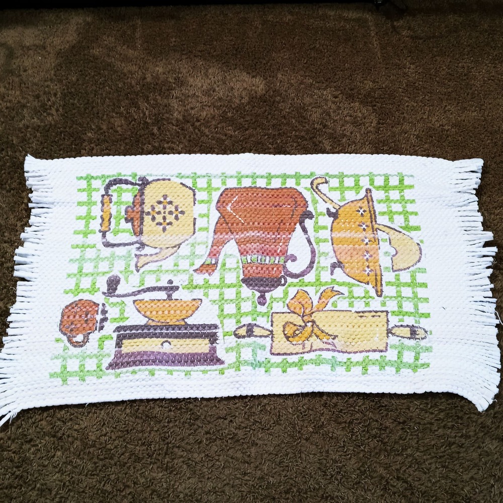 Vtg Kitchen Rug 70s Coffee Tea Pot Grinder Rolling Pin (lb)